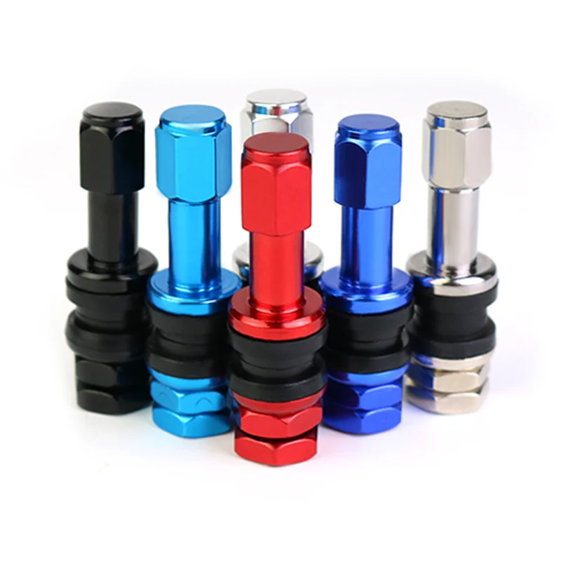 لماذا أصبحت صمامات إطارات السيارات المتقدمة عاملاً رئيسياً في قيادة أكثر أماناً وكفاءة؟